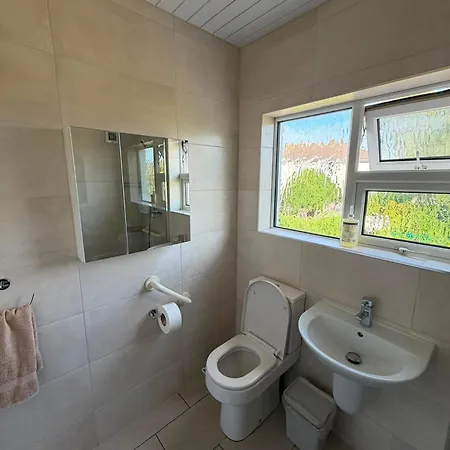Cosy Triple Near The & Howth 2 Alloggio in famiglia Dublino